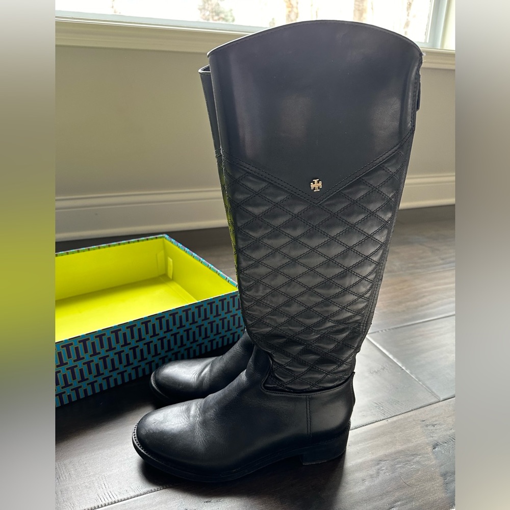 Womens tory burch boots